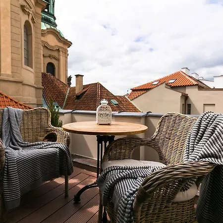 The Old Town Square & Parizska Apartments Prague Exterior photo